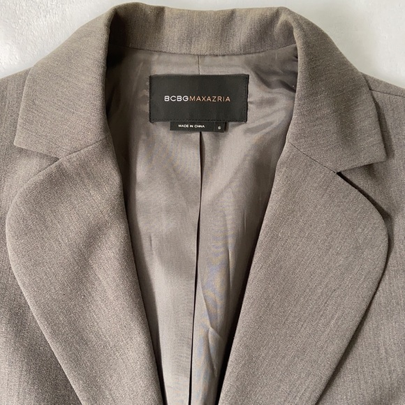 Bcbg grey vest🎁24  hour price drop! - Picture 2 of 6